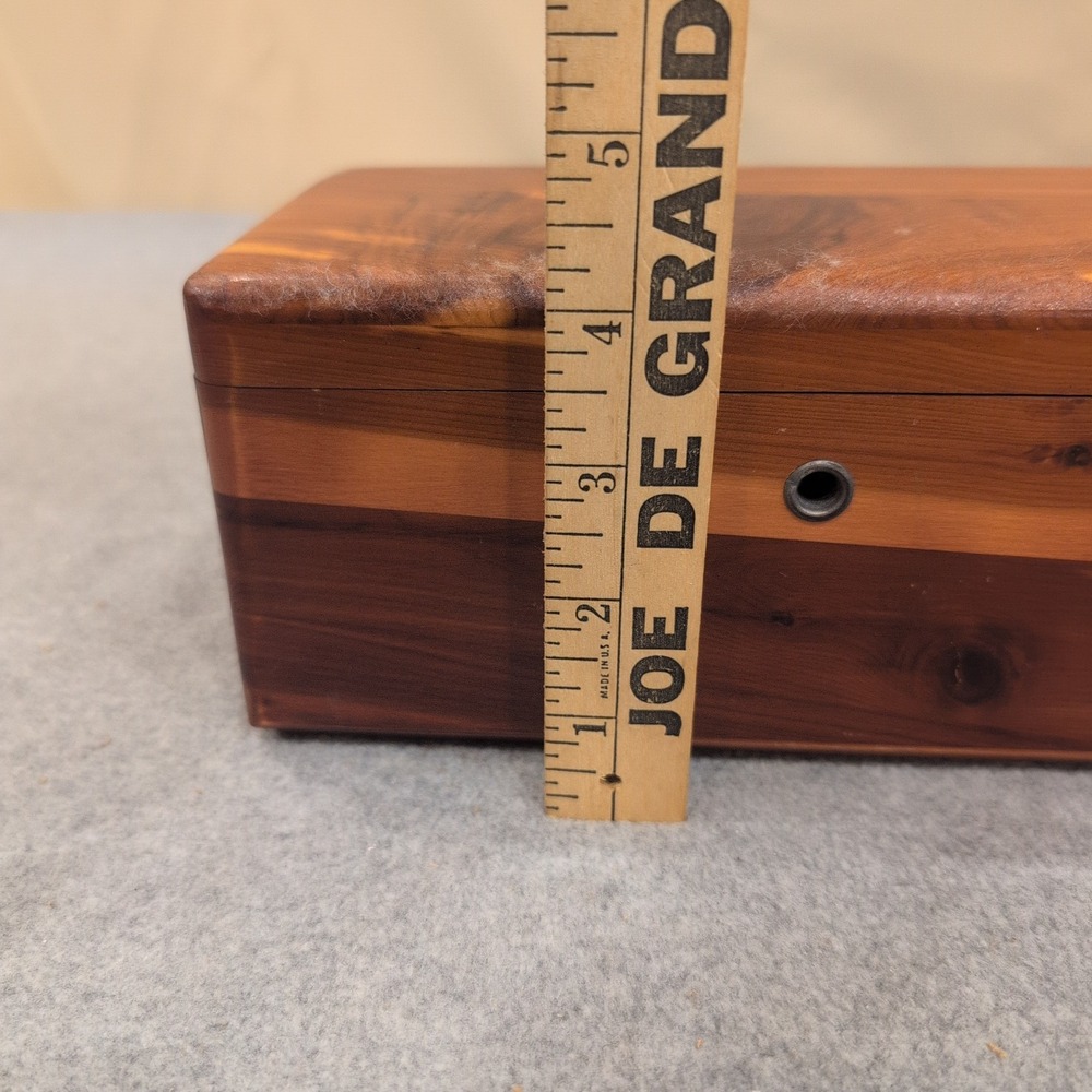 Vintage Lane Cedar Chest Miniature Salesman Sample George Cater Furniture Box - Picture 8 of 12